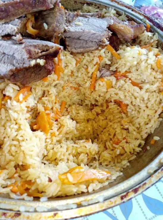 Плов 1 кг мяса. Плов по по фергански. Плов 1 кг мяса. Казахский плов. Плов узбекский чайханский.