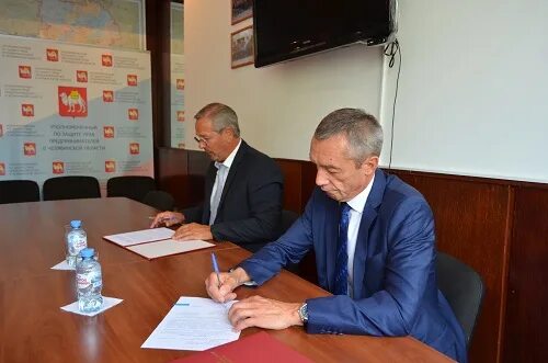 Начальник мту ространснадзора по дфо. Исаев владимир петрович сургутэкс. Мизин анатолий викторович. Заместитель руководителя ространснадзора. Руководитель межрегионального территориального управления.