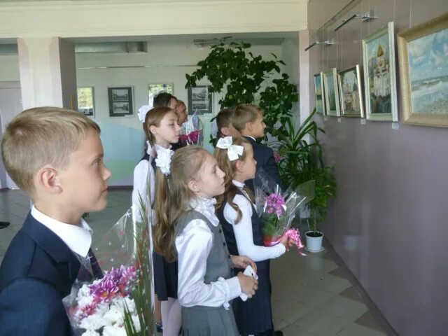 Лицей 1 добрунь. Лицей 1 брянск. лицей добрунь.