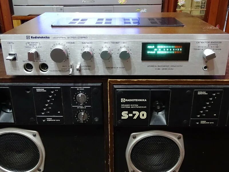 радиотехника 101 усилитель. радиотехника 20 века. музыкальный комплекс "радиотехника 001". стойка radiotehnika 7111. радиотехника альфа.