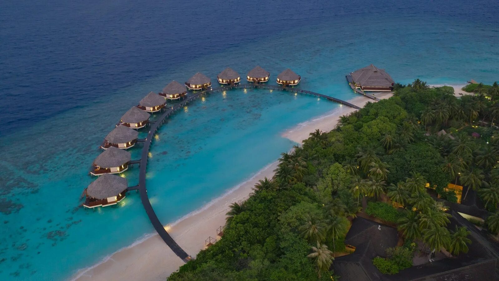Adaaran select. Meedhupparu мальдивы. adaaran select meedhupparu. adaaran мальдивы. мальдивский архипелаг / maldivian archipelago adaaran select meedhupparu maldives 4*.