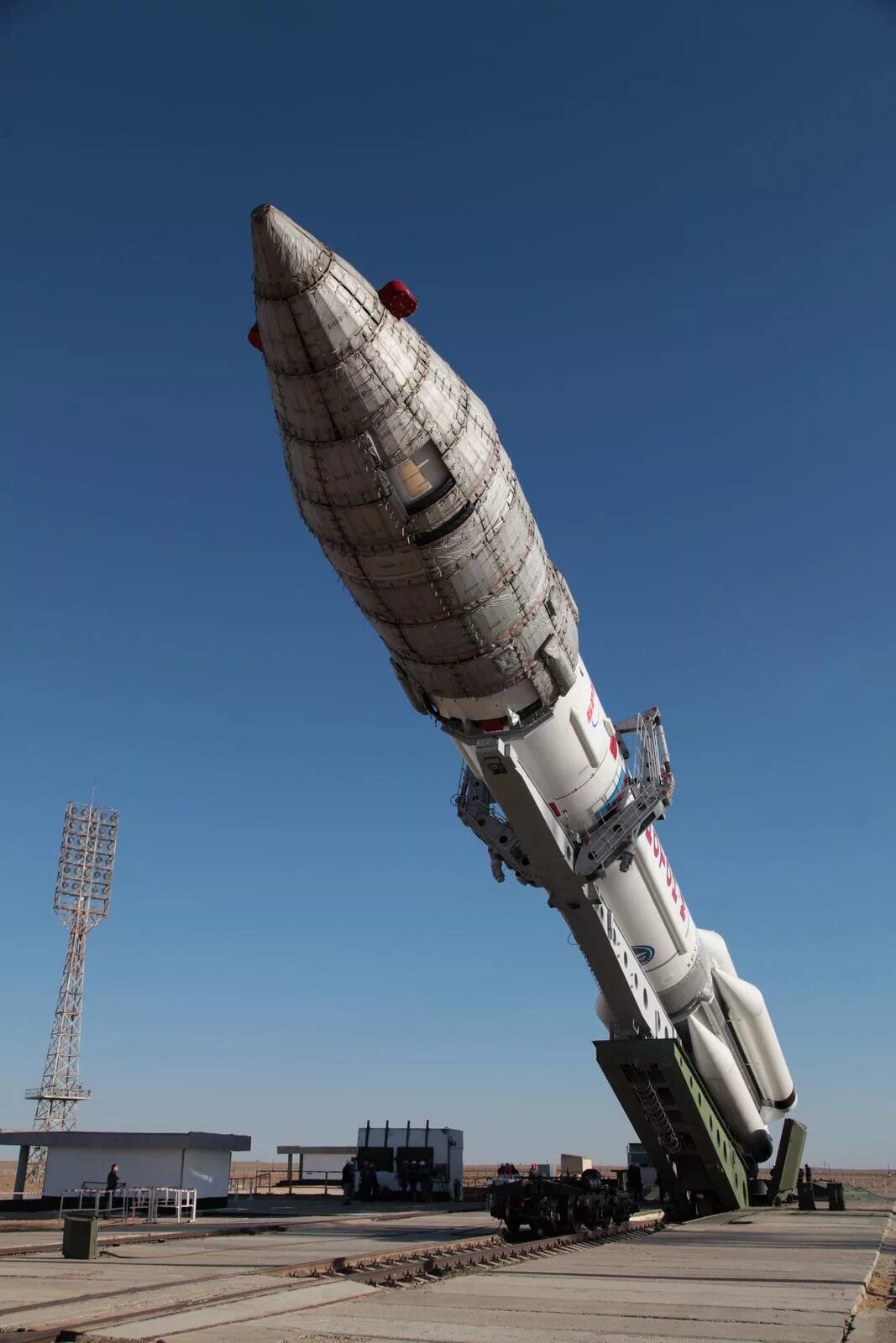 Изделие ракетно космической техники. Протон-м ракета-носитель. Ракета Протон м. Протон разгонный блок. Ракетоноситель Протон м.