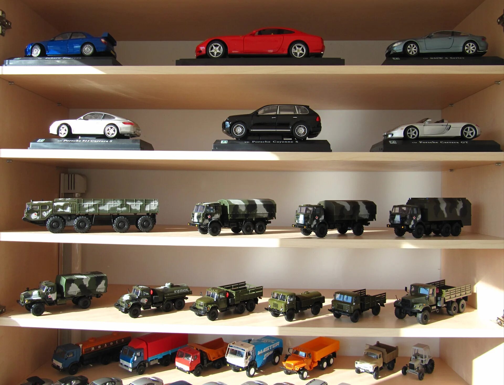 Велли 1 64. Коллекция маленьких машинок. Детские машинки коллекционные. Машинки велли 1 60. Маленькие машинки коллекция коллекция коллекция.