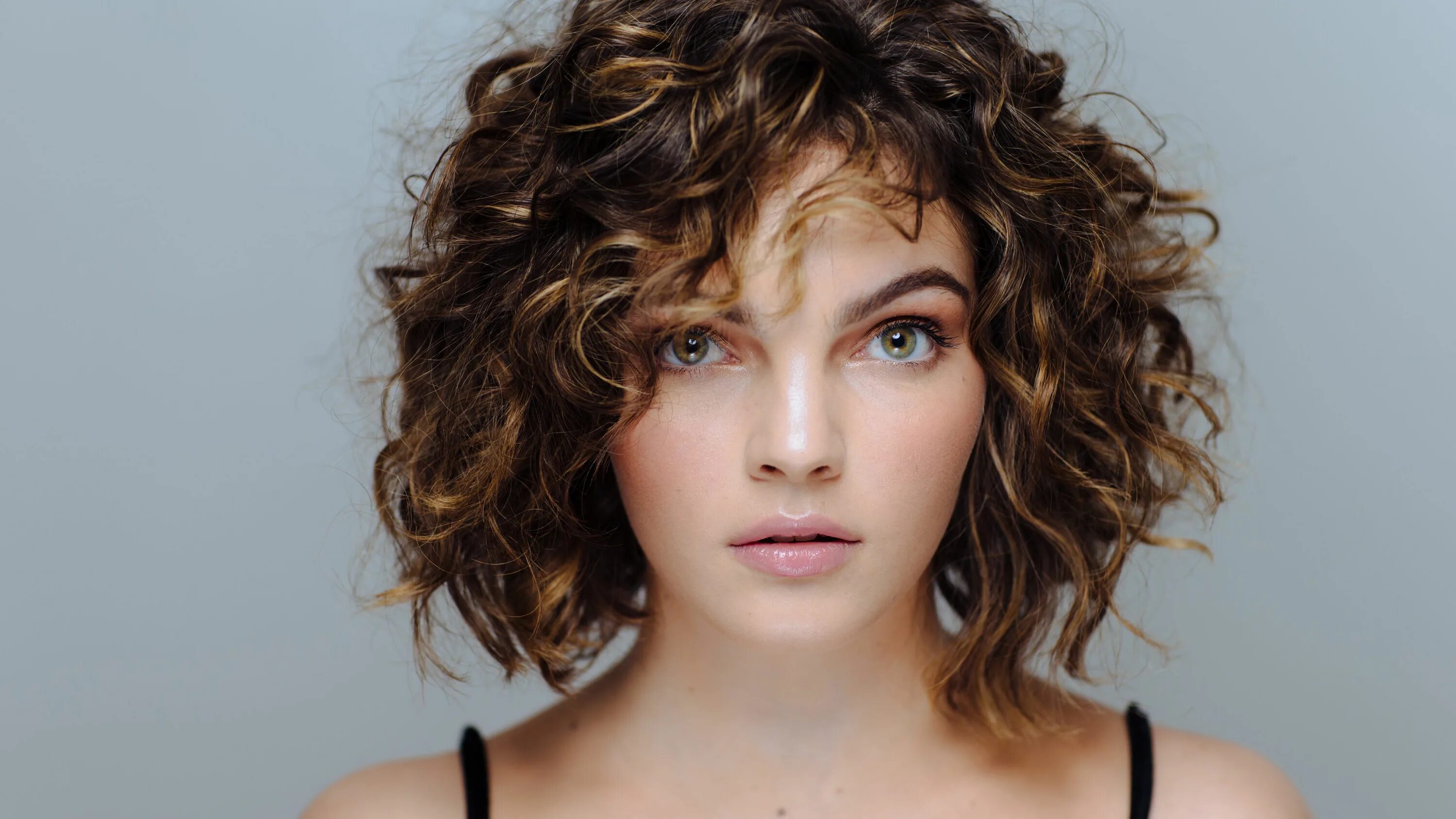 Fashion Curly Bob Hairstyle Wig Haircuts for curly hair, Medium length curly hai