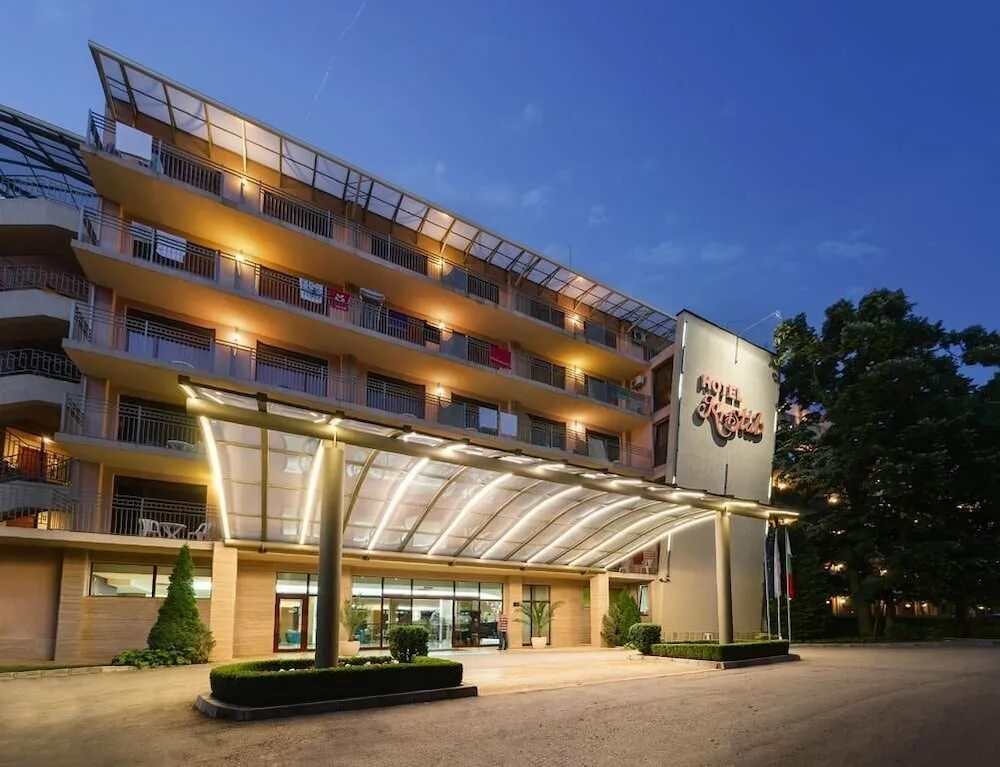 Hotel includes. Kristal 4 Болгария, золотые Пески. Голден Сандс Болгария. Болгария Варна золотые Пески. Болгария золотые Пески 2022.