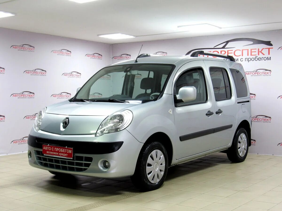 Рено Кенго 2. Renault Kangoo 2 2012. Рено Кангу 2 серебристый. Renault Kangoo 2 Рестайлинг. Купить рено кангу москве