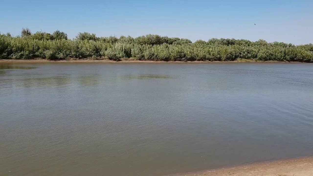 Урал в атырау. Акжайык гостиница атырау. Река урал атырау. Река. Жайык уральск.