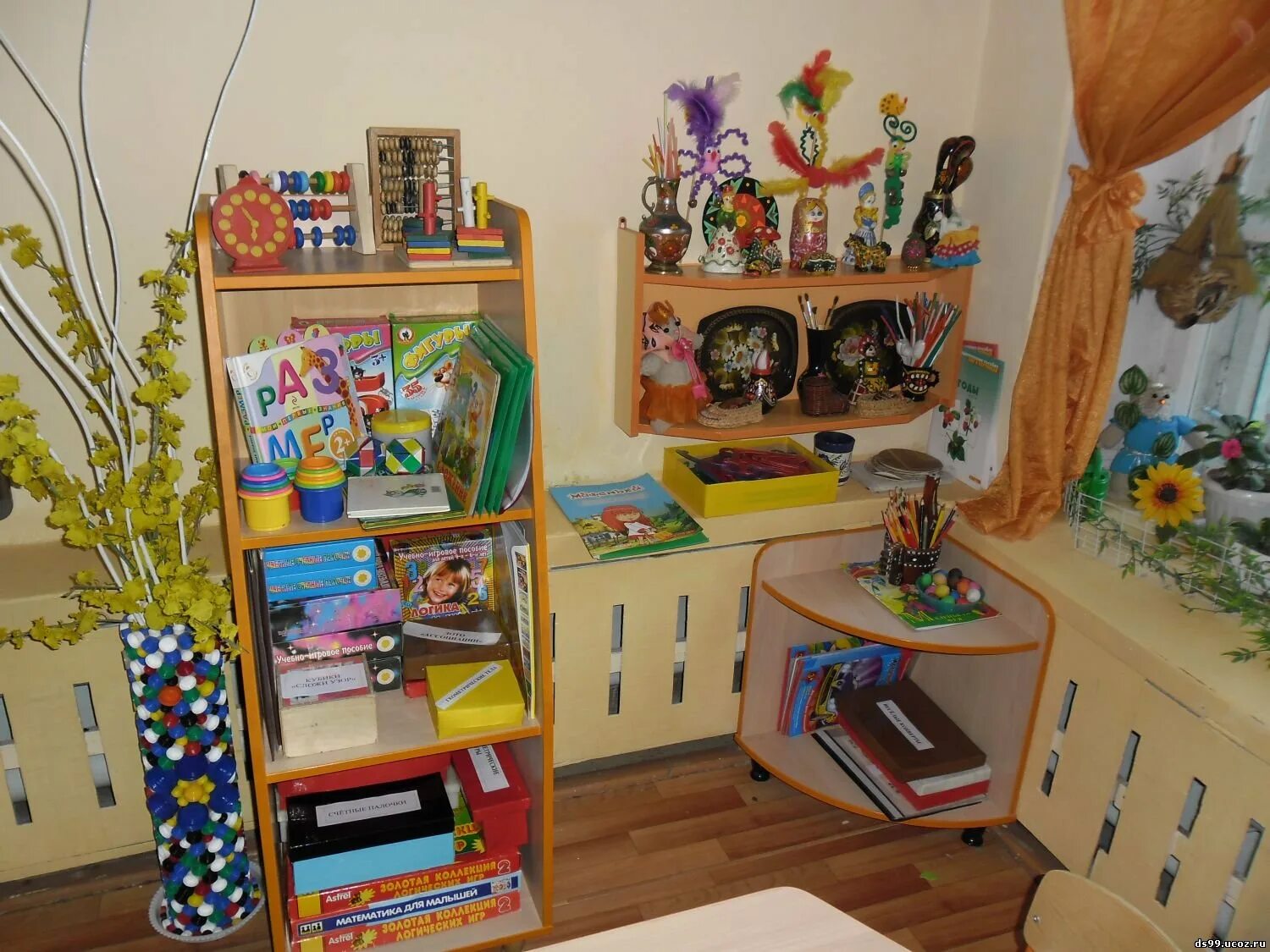 Уголки в детском саду предметно развивающая. Игровой уголок в детском саду. Уголок развивающая среда. Уголок развивающая среда. Уголки в детском саду.