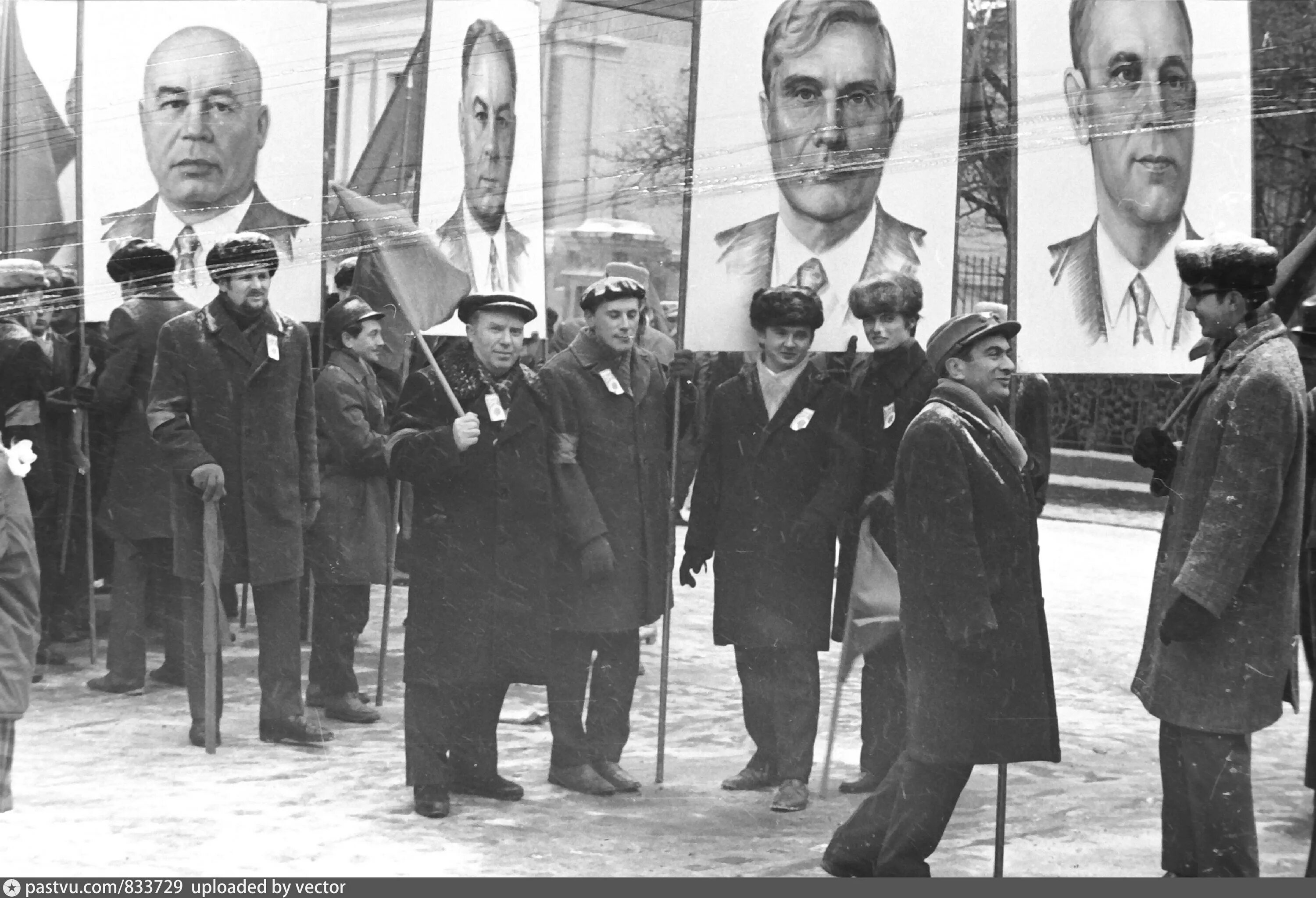 Землянский райком кпсс. Нюксенское здание рк кпсс. Здание рк кпсс. Рк кпсс. Секретари рк кпсс подгоренского района история.