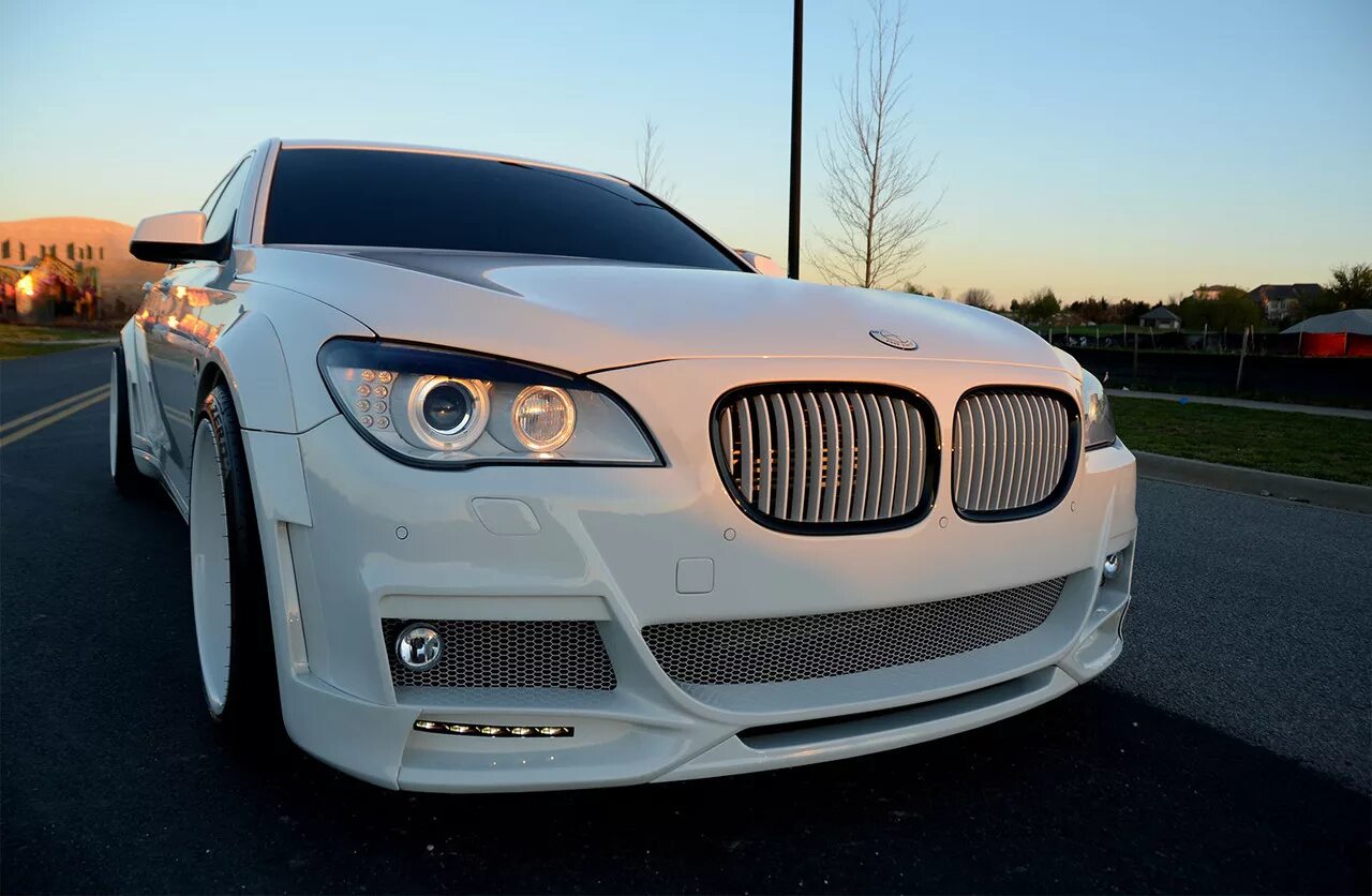 Bmw 7 тюнинг. BMW 750 Lumma. BMW 750li Lumma. BMW f01 Lumma. BMW 7 Tuning.