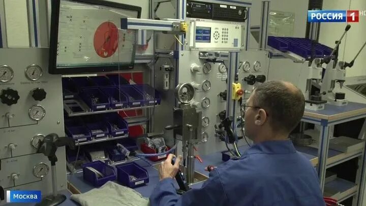 Восточная промзона газдевайс. Приборы завод производства. Манотомь завод. Электронная промышленность. Новосибирский приборостроительный завод.