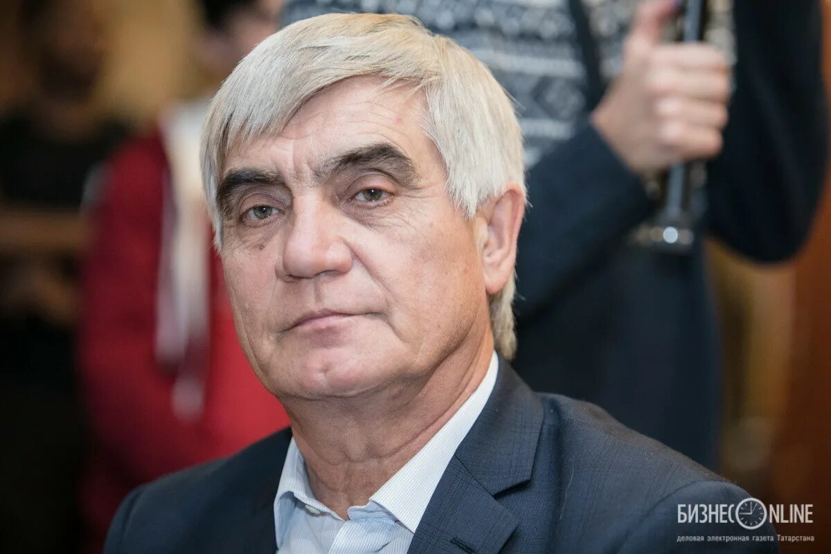 Рафис калимуллин син. Рафис калимуллин. Калимуллин биография. Калимуллин биография. Татарский певец калимуллин.