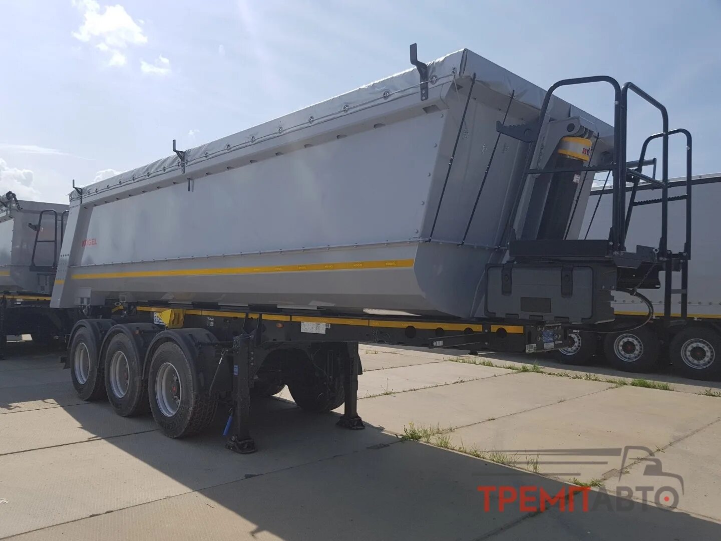 Самосвальные полуприцепы авито
