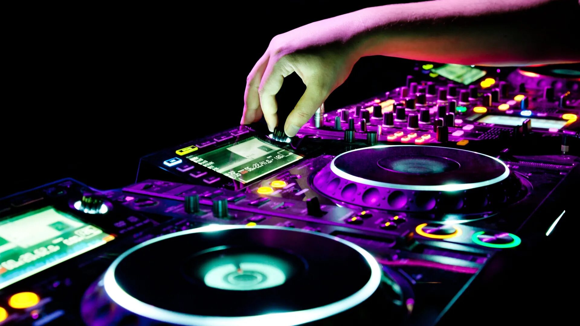 Диджей. Музыкальные картинки. Рингтоны на телефон диджеев. Картина диджей. Dj ramezz.