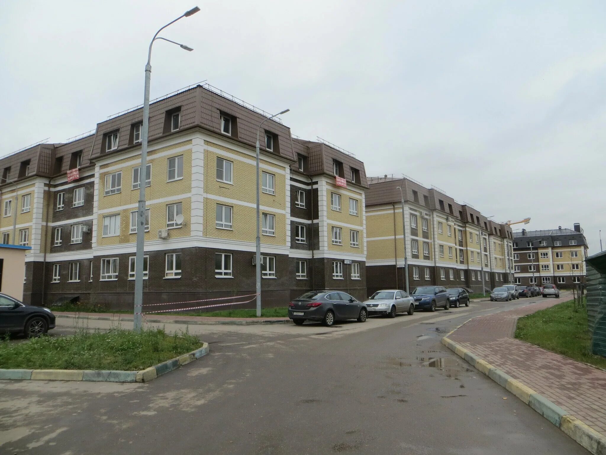 Панельные новостройки. Жк театральный курган. Жк театральный краснозаводск. Жк театральный курган. Королев болшево театральный парк.