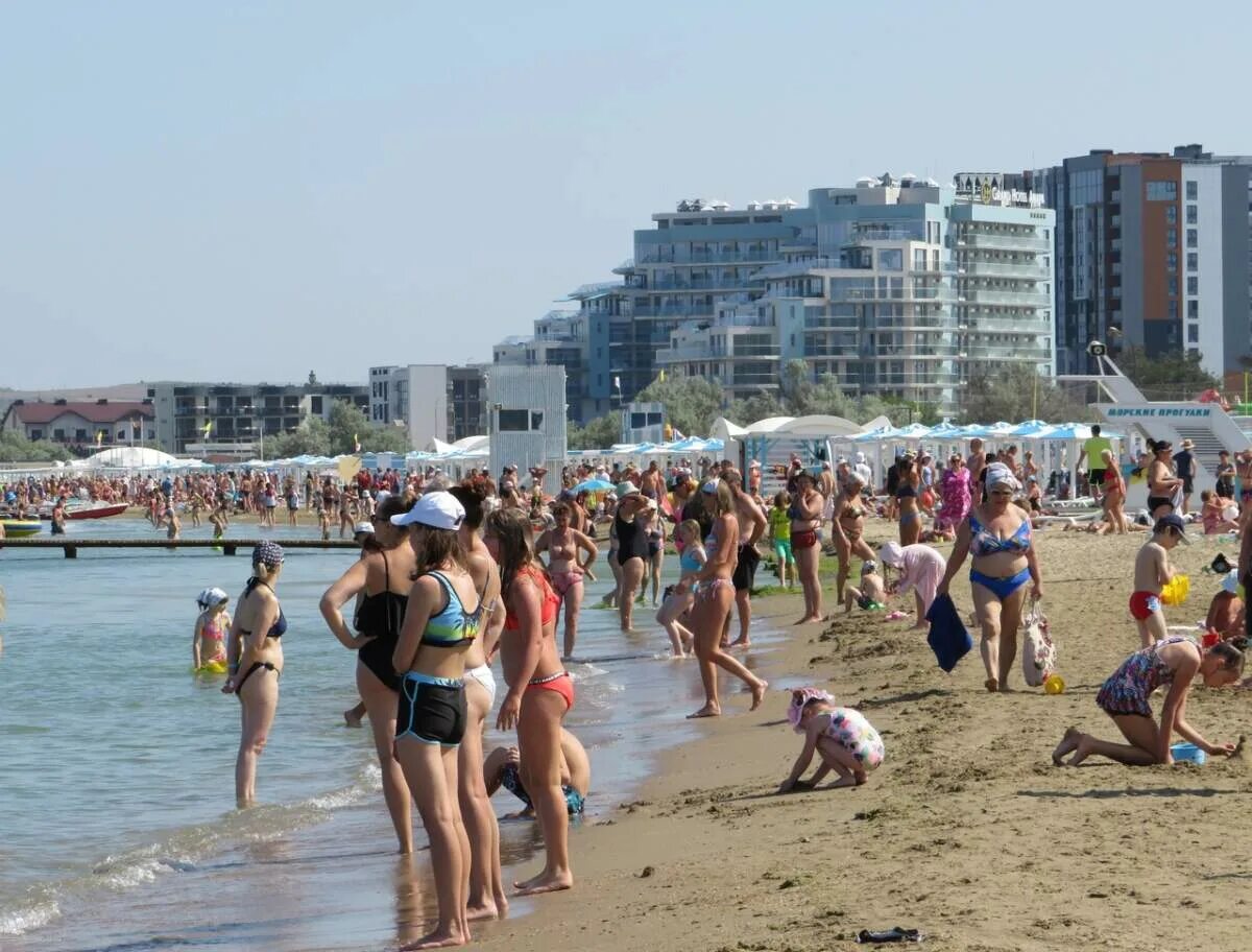 Температура воды и воздуха в анапе. Анапа пляж. Пляжи Анапы сейчас. Анапский пляж. Центральный пляж Анапы сейчас.