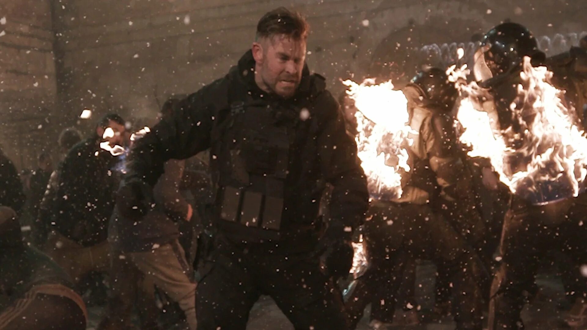 Два два 2025 трейлер. Extraction 2 2025. extraction 2 2025 netflix. extraction 2 фильм. крис хемсворт экстракшен 2.
