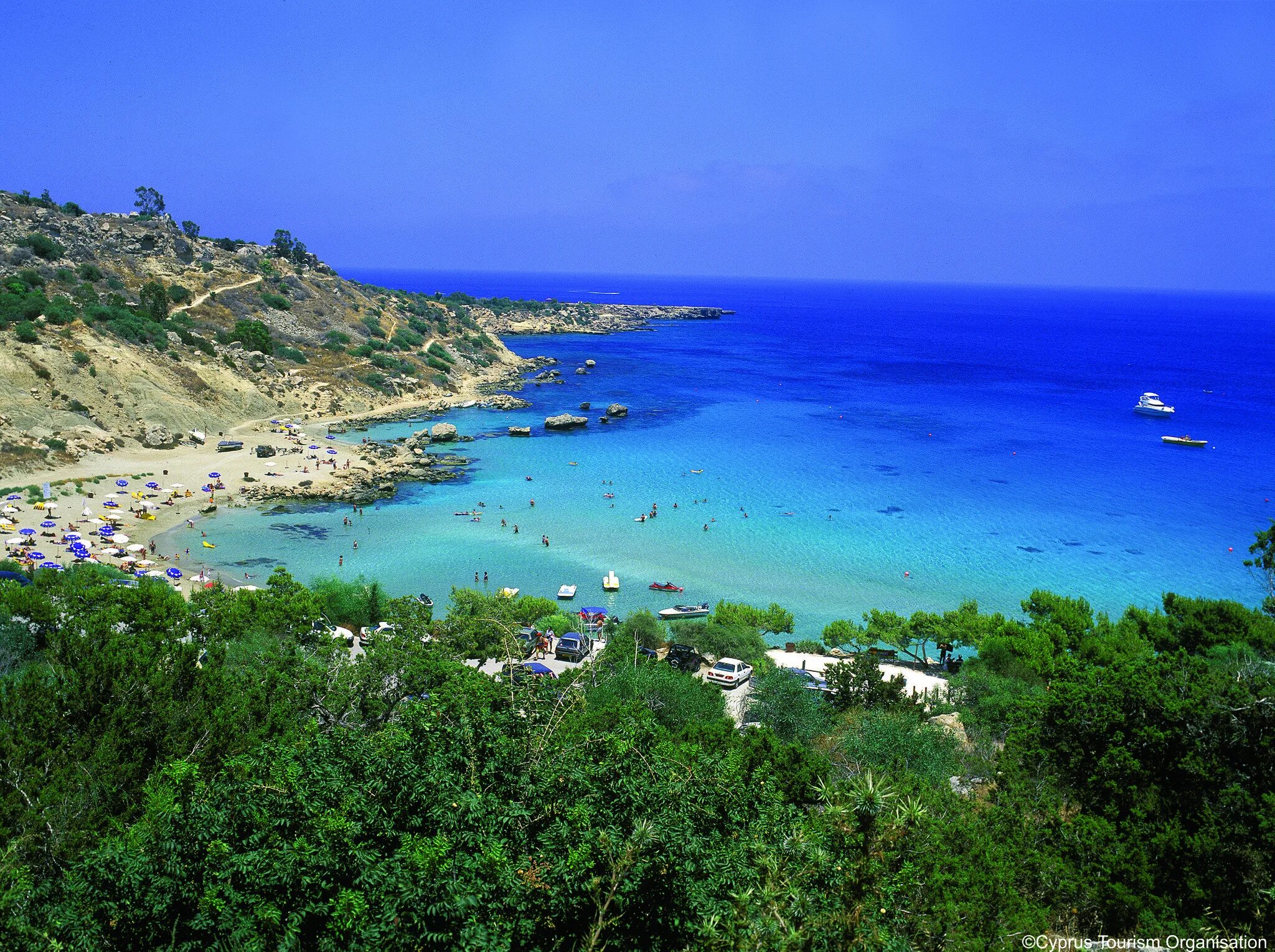 Коннос кипр. Республика кипр. Кипр красота. Кипр и влюбленные. Петра-ту-ромиу кипр картинки с надписями.