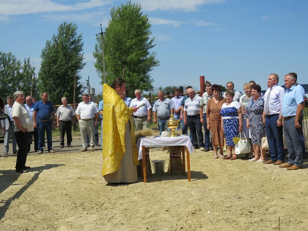 ООО Агрофирма Реут Медвенский район. Село Нижний Реутец Медвенский район Курская область. Реут Курская область. Верхний Реутец Медвенский район. Погода верхний реутец курской области медвенского района