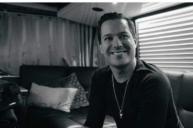 David is planning. Дэвид дерозье. david desrosiers. дэвид прауд.
