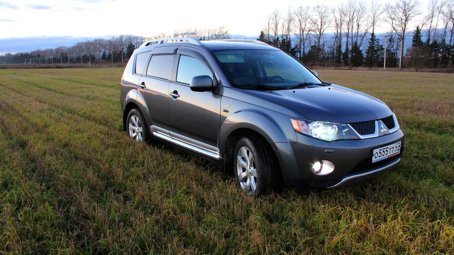 Мицубиси аутлендер московская область. Mitsubishi Outlander XL 2008. Митсубиси Аутлендер XL 2.4 2008. Аутлендер XL 3.0. Mitsubishi Outlander XL 3.0 2008.