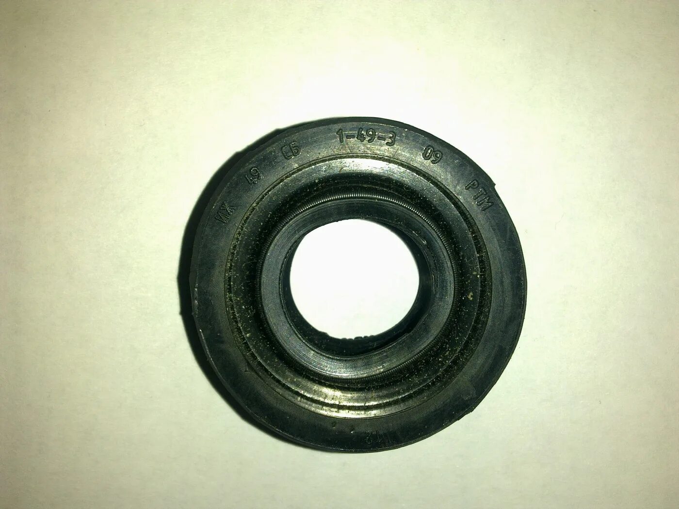 сальник коленвала иж юпитер 5. сальник левого цилиндра иж юпитер. подшипник коленвала иж планета 4. сальник коленвала иж 49. сальник коленвала иж планета 4.