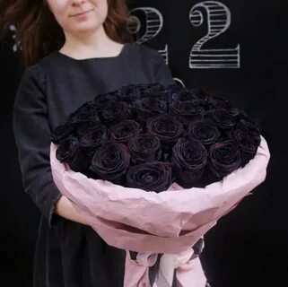 К чему дарят черное