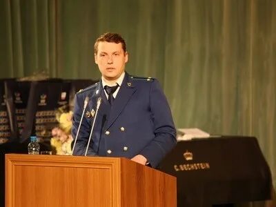 А также на прокуроре