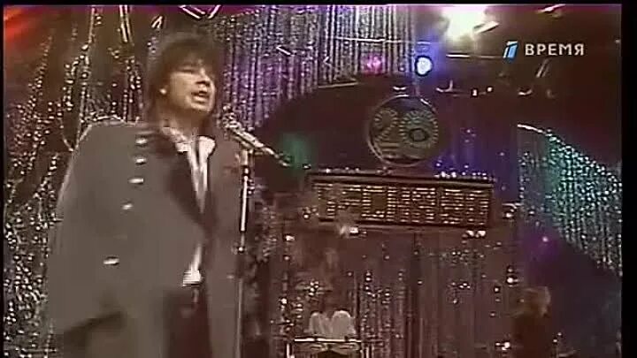 Газманов есаул 1991. Газманов есаул 1991. Песня эскадрон в исполнении шамана слушать. Газманов 1991. Олег газманов 1990.