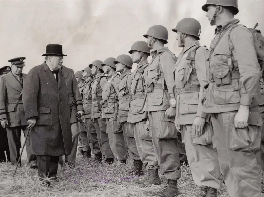 Уинстон Черчилль 1944. Черчилль Военная служба. Уинстон Черчилль 1 мировая.