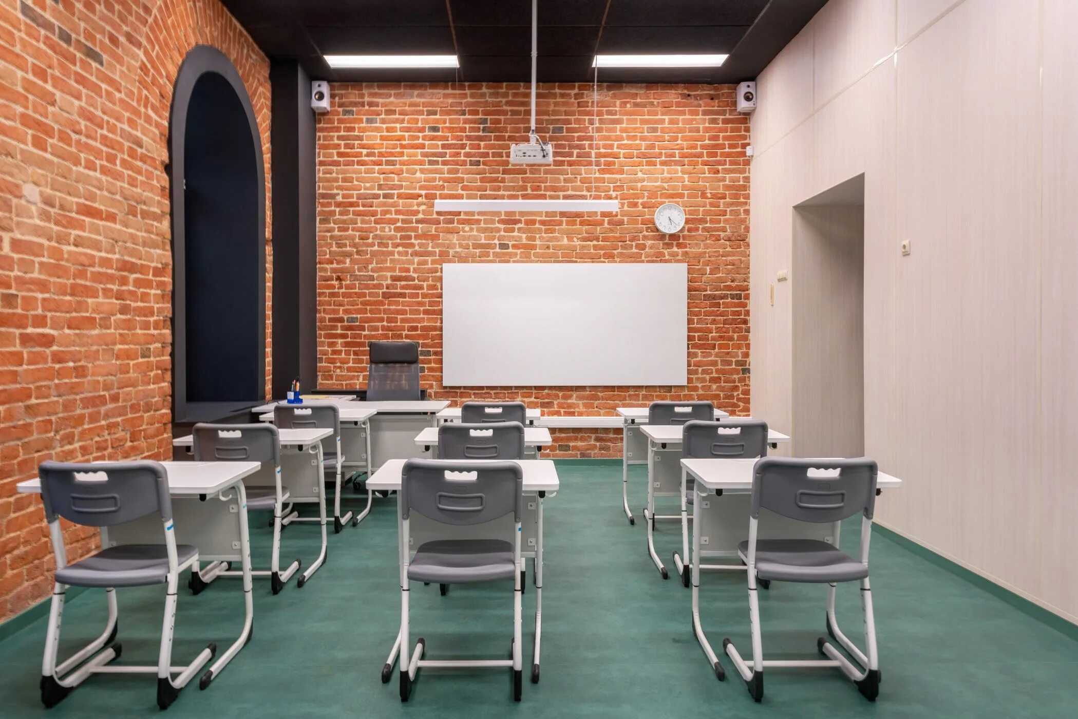 Вектор школа воронеж отзывы. Частная школа воронеж. Сессия в мгимо. Школа вектор воронеж. Частная школа вектор воронеж.