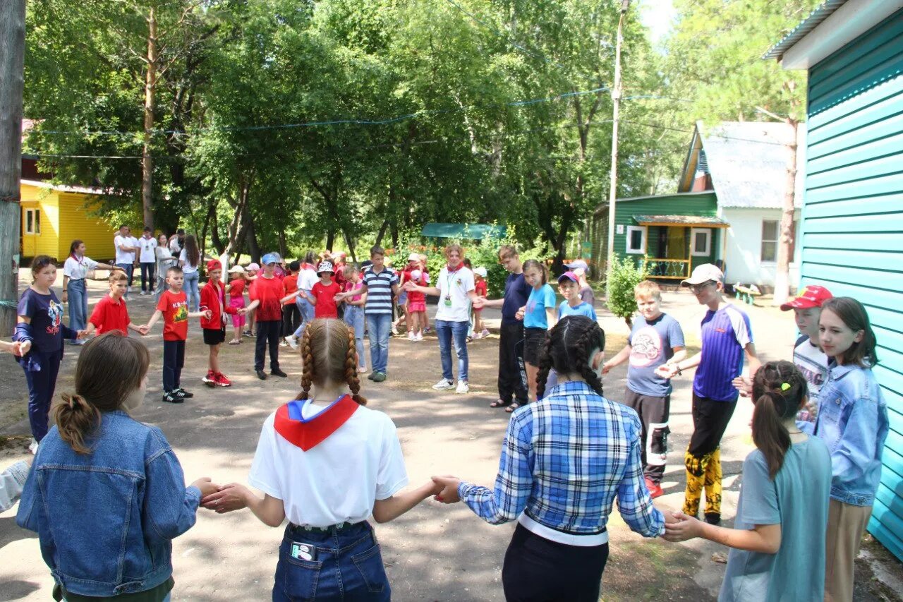 отряд прайд. лагерь дружные ребята омск. лагерь покрышкина омск. детский лагерь омск 2024. достопримечательности афанасьево кировской области.