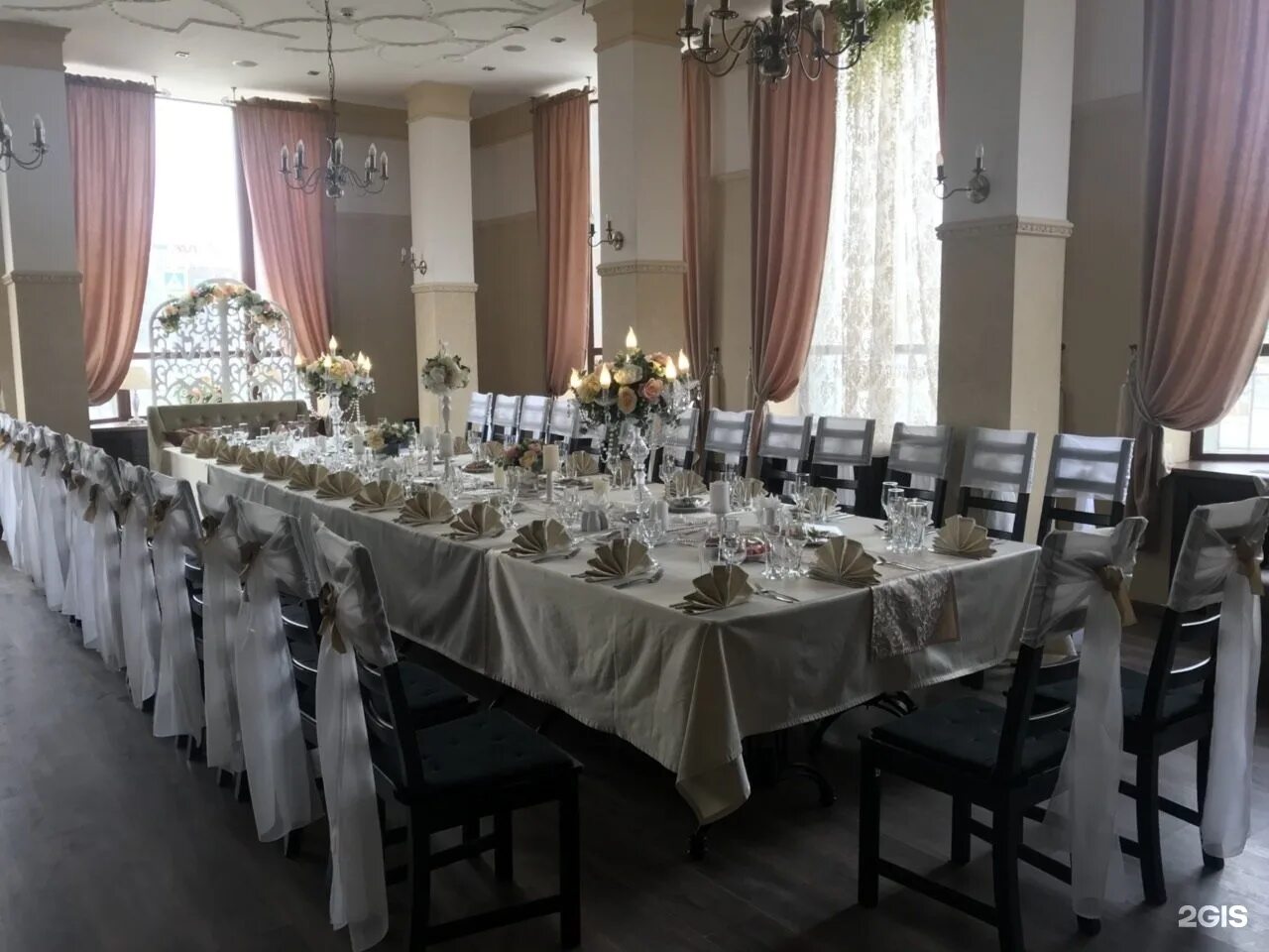 Челябинск улица тимирязева 41 шелк. Тимирязева, 41 меню. Кафе шелк саров фото. Банкетный зал шелк челябинск. Шелк ул тимирязева 41.