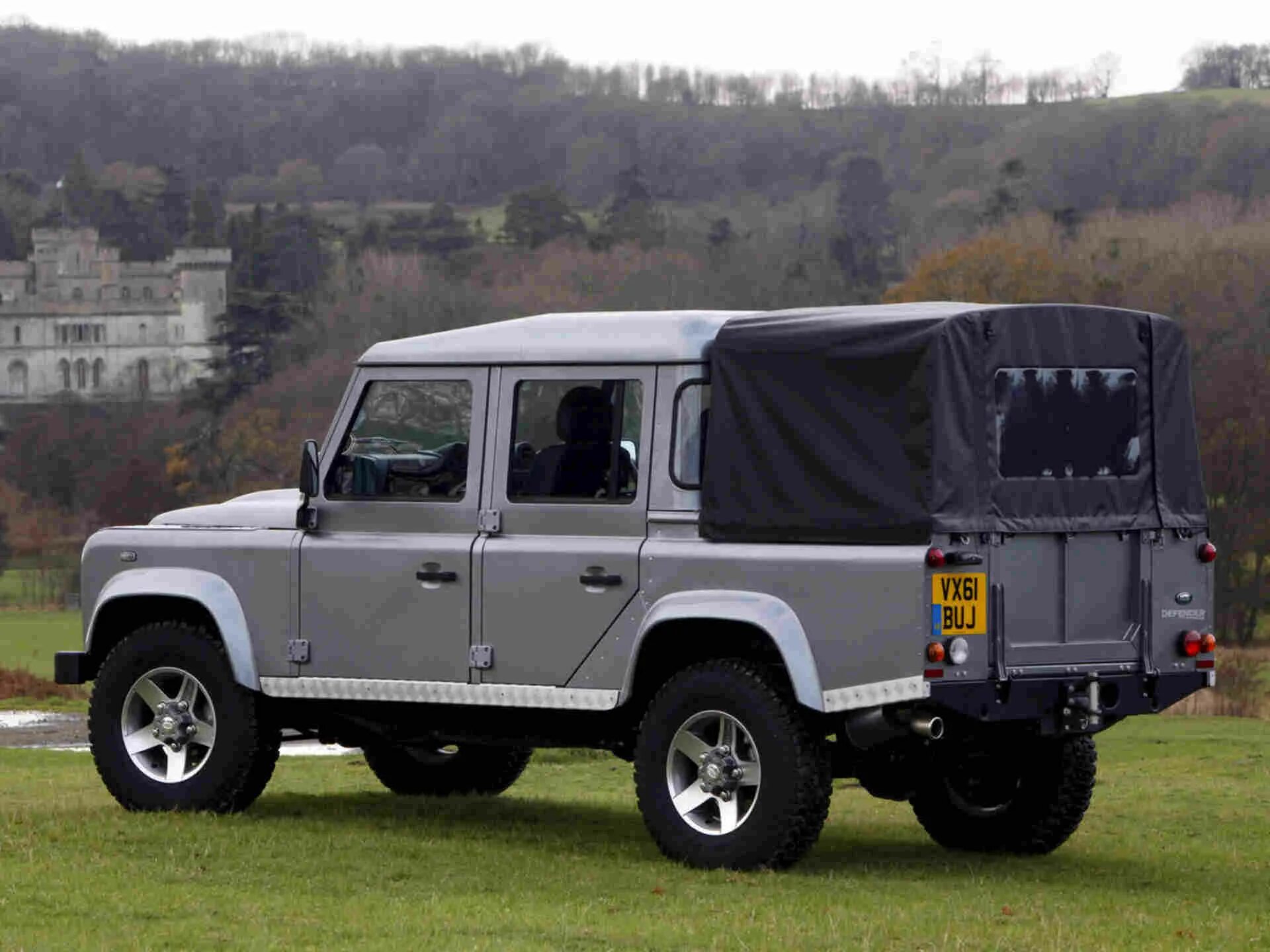 Ленд ровер пикап. Ленд ровер дефендер 110. land rover defender 110 double cab pickup. ленд ровер дефендер 130 пикап. ленд ровер дефендер 1.