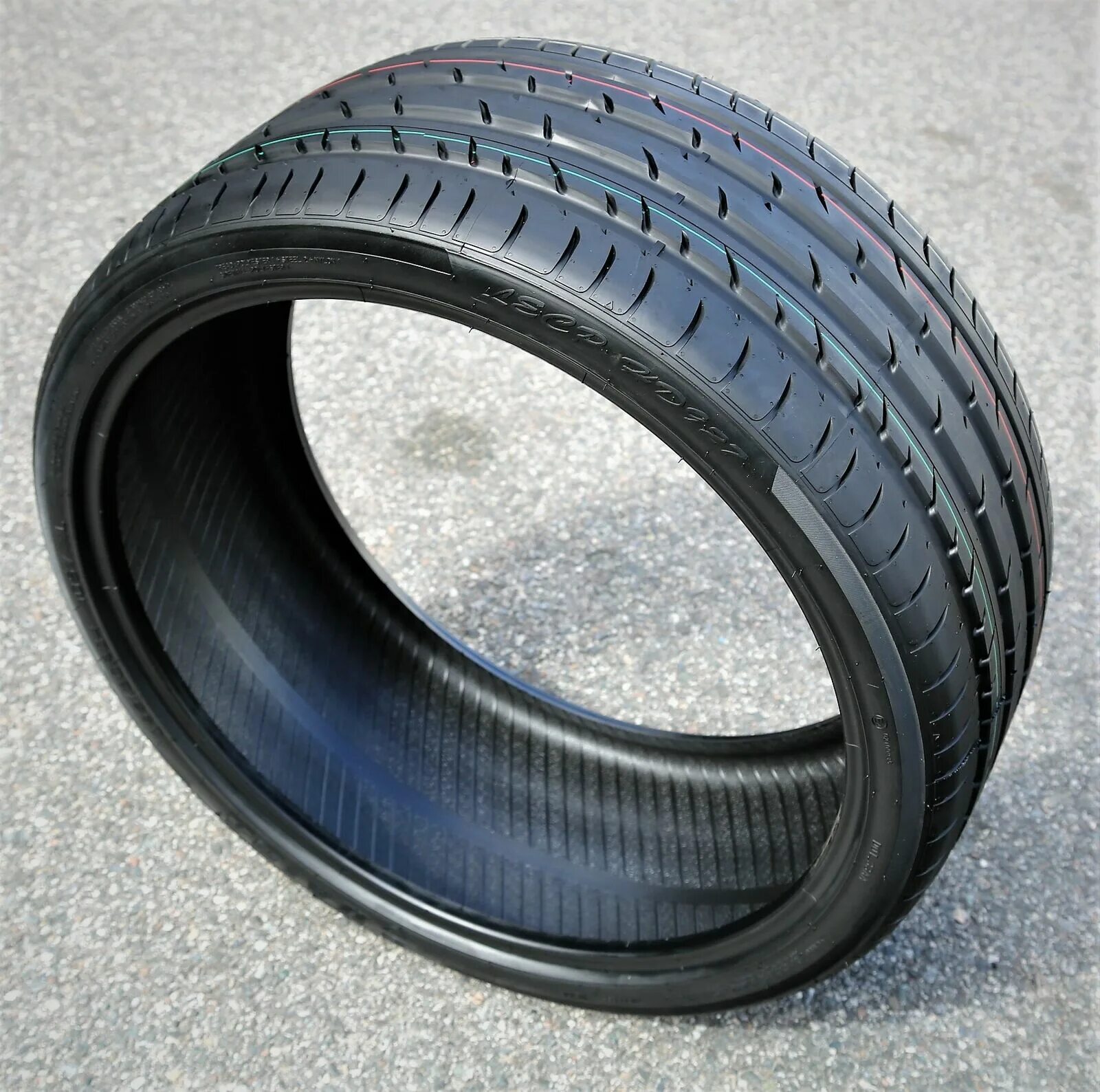 Резина хайда. Haida hd927 285/45 r22. Шины Haida hd927. Haida hd927 225/40 r18 92w. Haida hd927 215/40 r18.