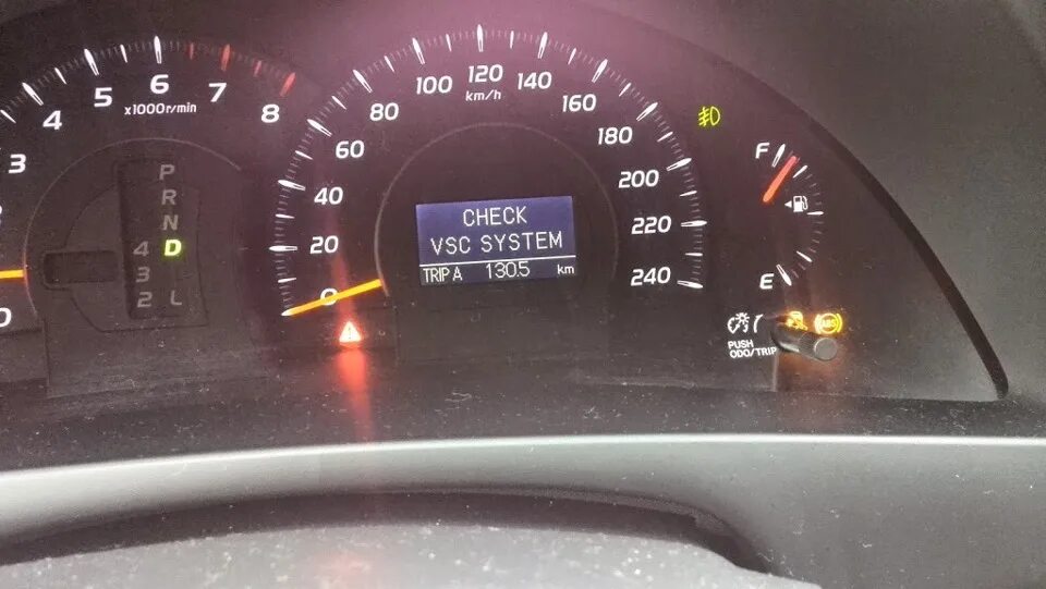 P1750 ошибка тойота. Check vsc system toyota camry 3.5. check vsc system toyota camry 40. тойота камри лампа esp. check vsc system camry 2.4.