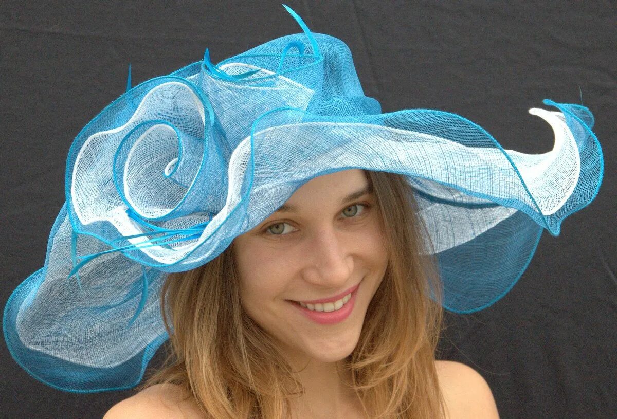 Красивая шляпа. Шляпка. Украшение для шляпы. Самодельные шляпки. Шляпки из ткани.