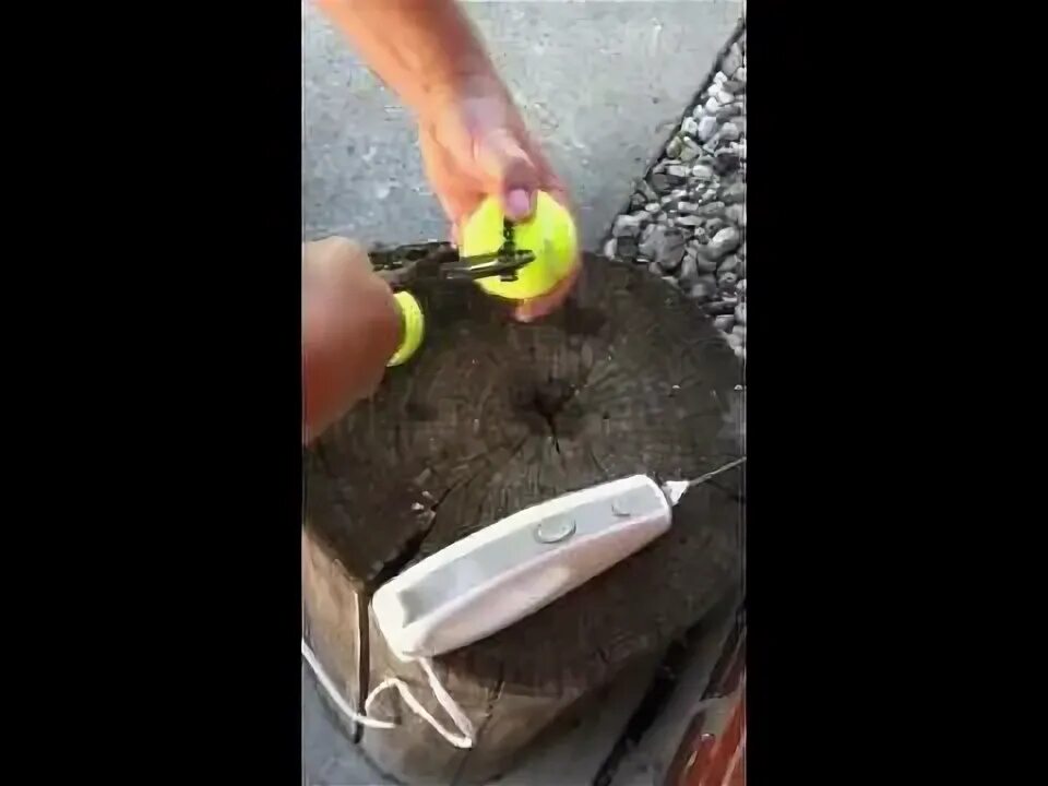 Cuts off balls. Cuts off balls