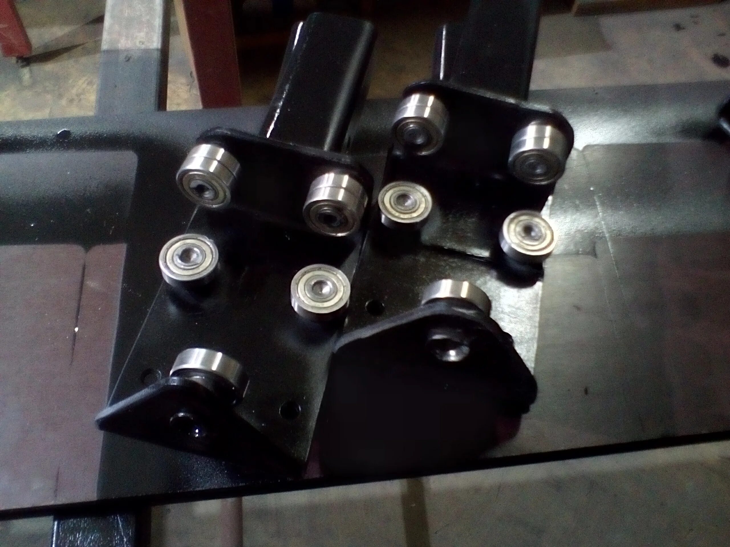 направляющие полуприцепов. каретка сдвижной крыши газель. алюминиевые направляющие на полуприцеп кроне. направляющие полуприцепов. направляющие полуприцепов.