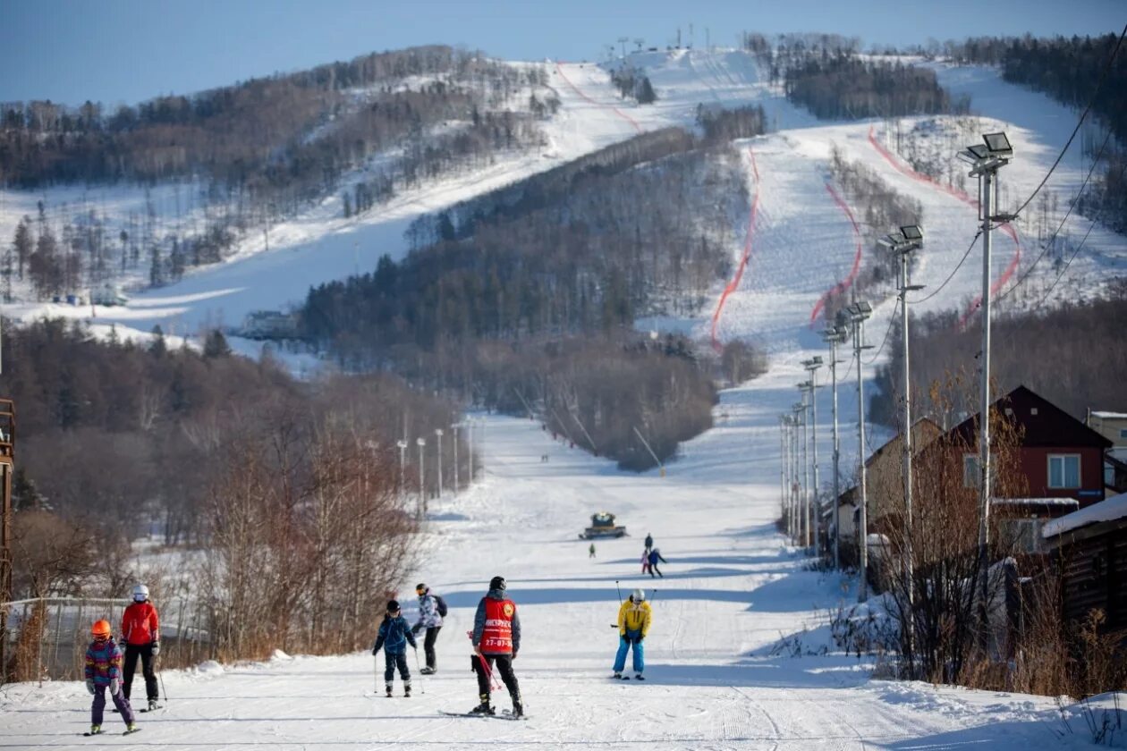 южный склон. веб камера гора зеленая шерегеш. горный воздух лоо. пляж горный воздух в лоо 2022. камеры альбатрос сочи.