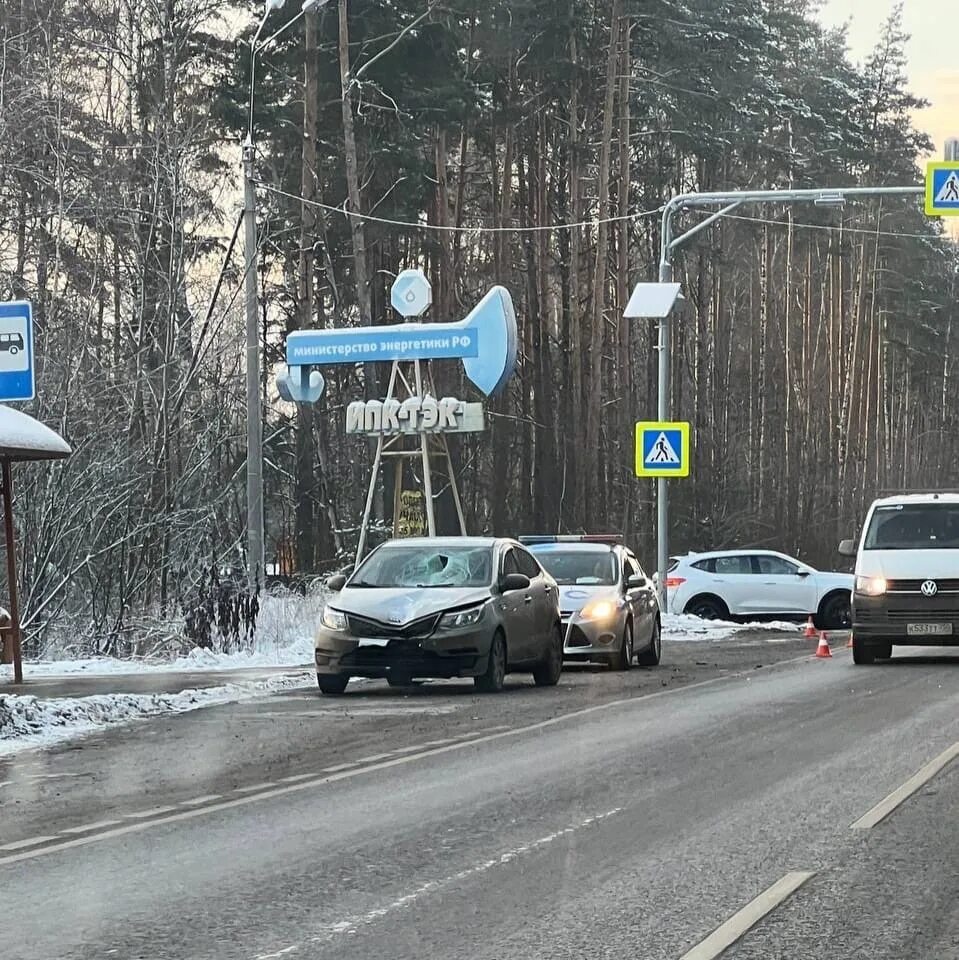 Донинское шоссе 4 километр. Донинское шоссе 4 километр. Донинское шоссе 4 километр фото. Перекресток донинское шоссе 16. Донинское шоссе 4 километр.