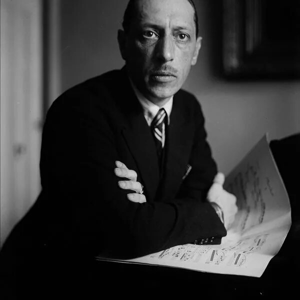 Иф стравинский. Игорь фёдорович стровицкий. Игорь фёдорович стравинский. Игорь фёдорович стравинский. Игорь стравинский портрет.