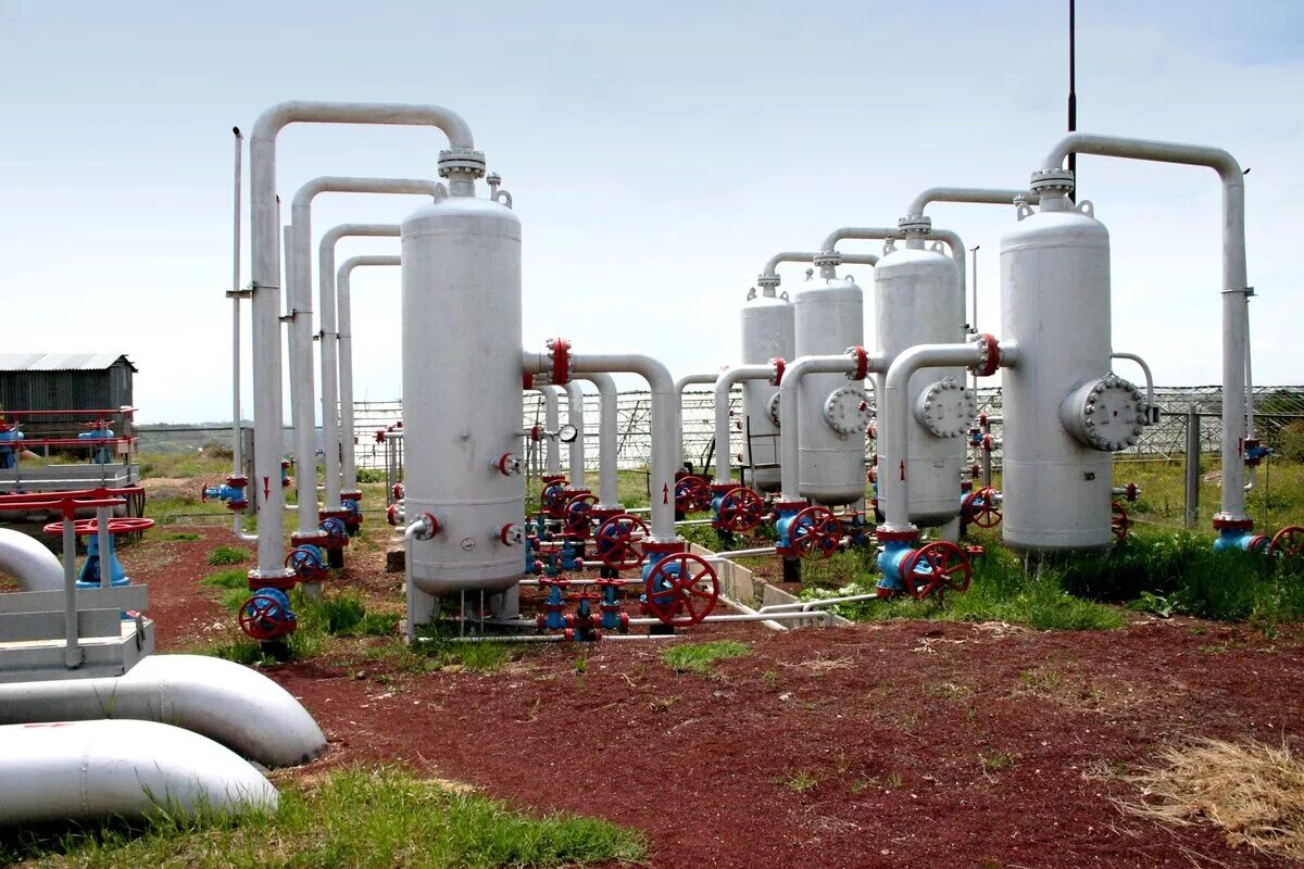 Gas storage
