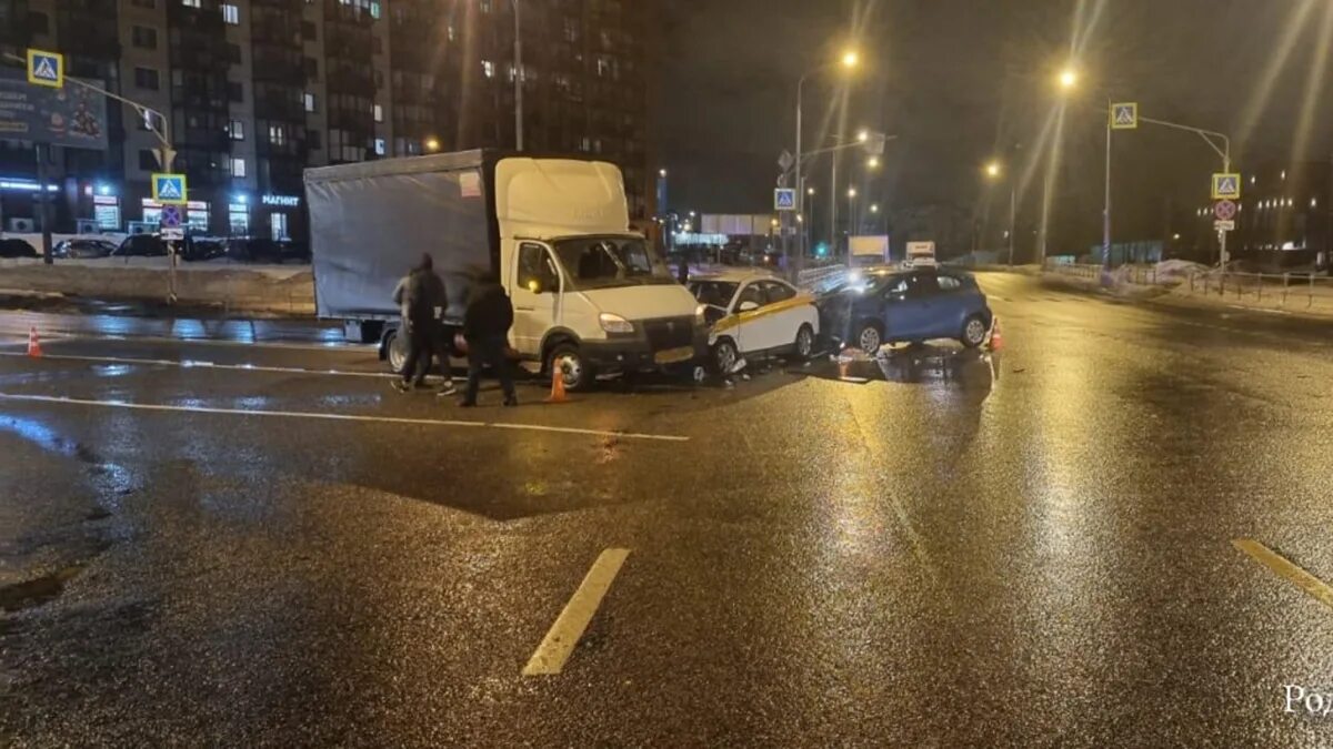 Дороги Москвы. Дороги в Москве сейчас. Сводка происшествий за сутки в Москве.