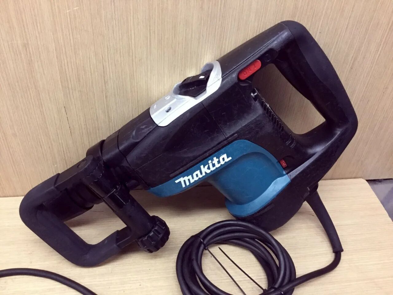 Makita hr4001c. Макита 4001. перфоратор макита 4001с. перфоратор hr 4001 сратор. makita hr4001c 40mm.