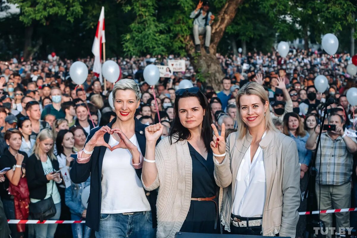 Тихановская Колесникова Цепкало. Тихоновская митинг в Белоруссии. Митинг кандидатов