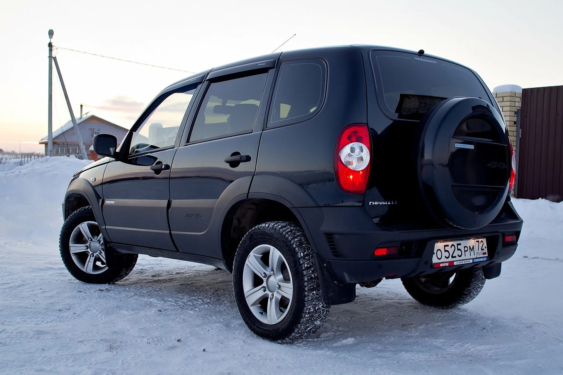 Нива Шевроле 2011 чёрный. Chevrolet Niva Bertone. Нива Шевроле 21. Нива 2123 Бертоне.