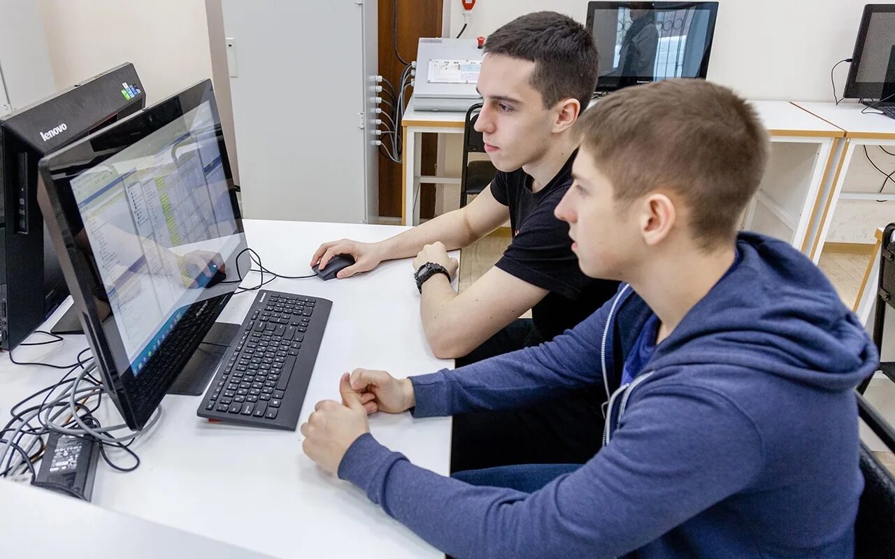 Профессиональное обучения информатике
