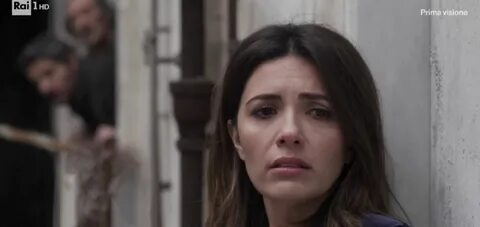 Stasera in tv, oggi 24 gennaio 2021: Mina Settembre e Live Non è la D’Urso 