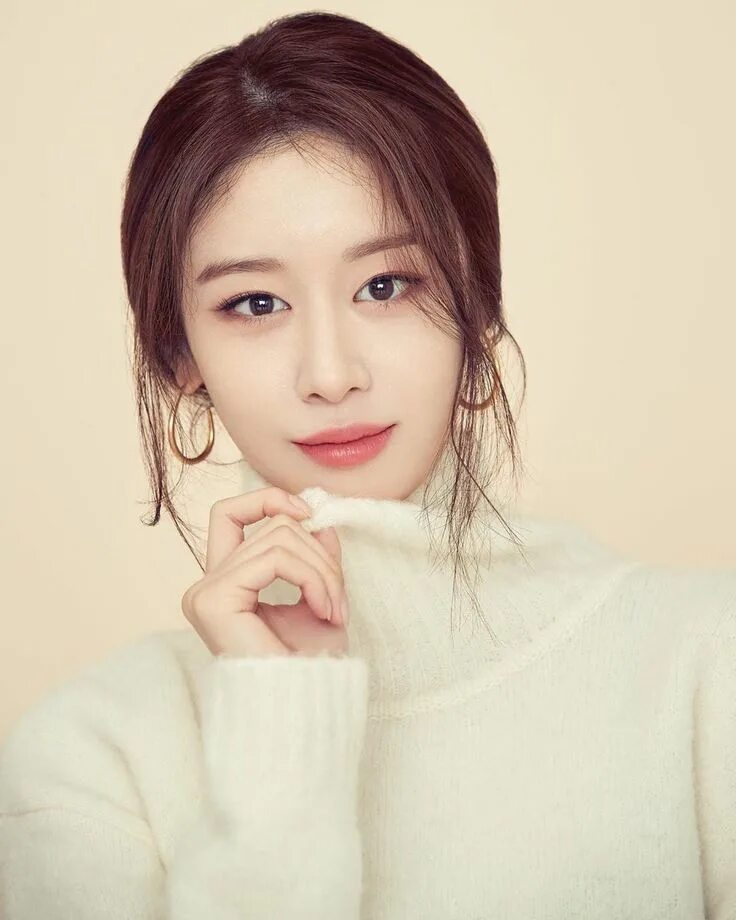 Джи ен биография. Пак джи-ён. t-ara jiyeon. джиен из t-ara. пак чжи ён актриса.